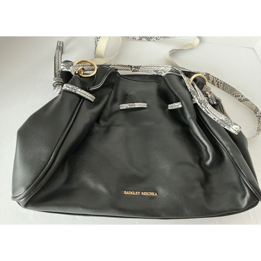 Badgley Mischka Black Shoulder Bag Snakeskin Print‎ Strap Gold Hardware L Hobo